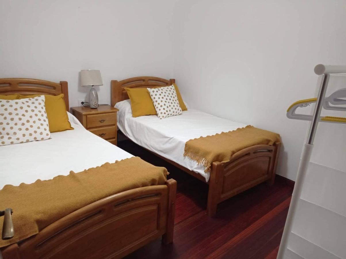 Vivienda Amplia Y Luminosa A Escasos Metros De La Playa De Cangas. Extérieur photo